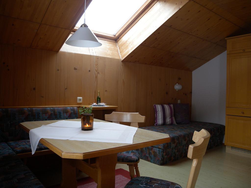 Appartments Haus Monika Schoppernau Ruang foto